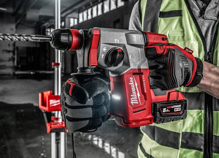 MILWAUKEE TASSELLATORE SDS-PLUS A BATTERIA M18 BLHX100P-502P
